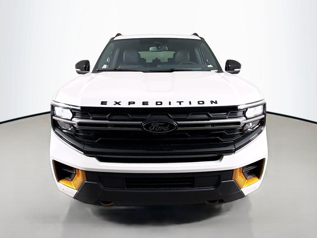 new 2026 Ford Expedition car, priced at $82,557