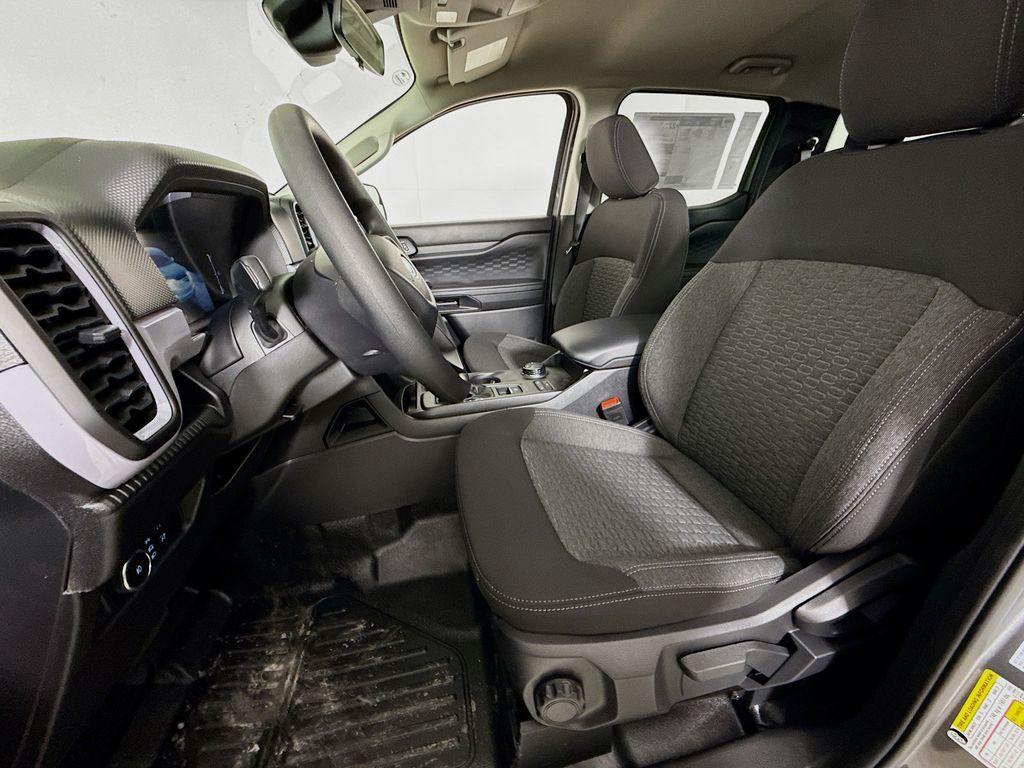 new 2025 Ford Ranger car, priced at $37,068