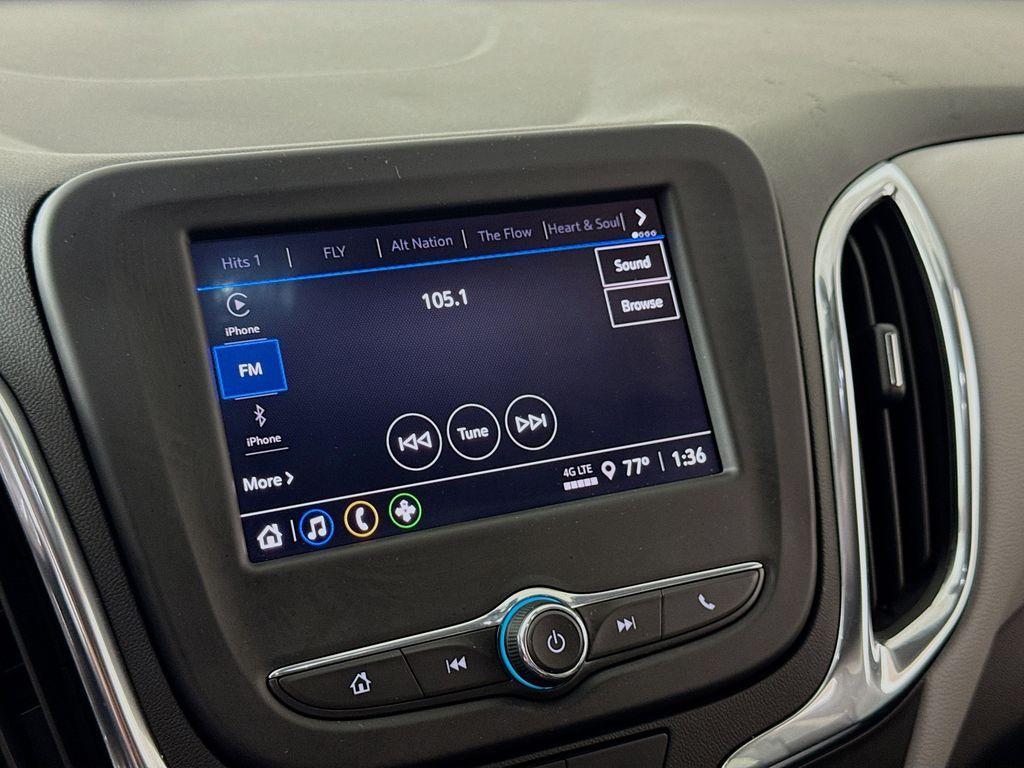 used 2022 Chevrolet Equinox car, priced at $19,250