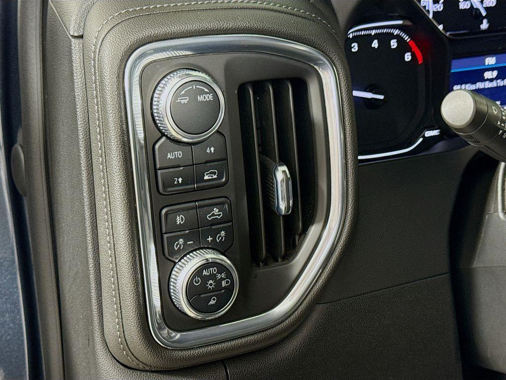 used 2021 GMC Sierra 1500 car, priced at $38,750