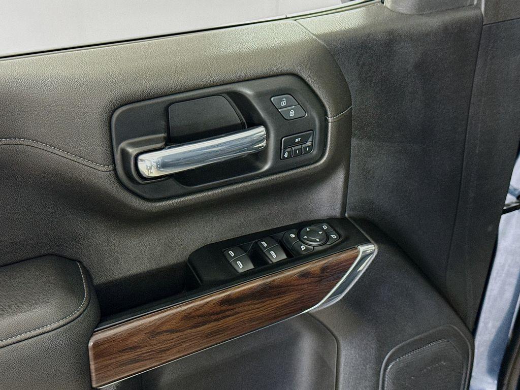 used 2021 GMC Sierra 1500 car, priced at $38,750