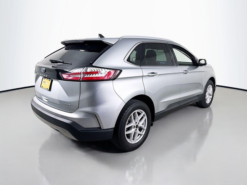 used 2024 Ford Edge car, priced at $29,000