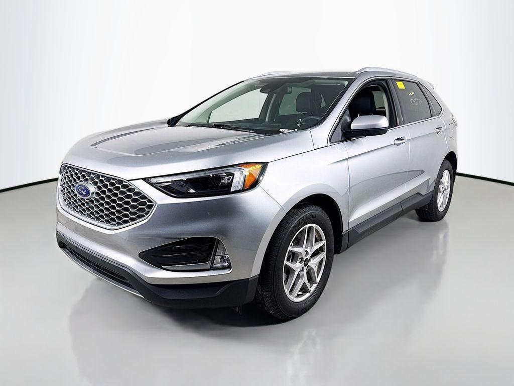 used 2024 Ford Edge car, priced at $29,000