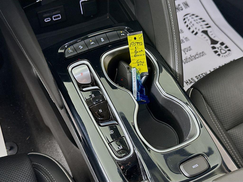 used 2021 Buick Envision car, priced at $25,000