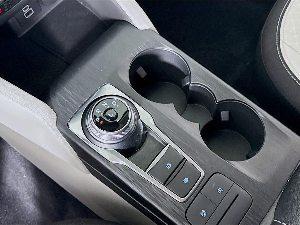 new 2026 Ford Escape car, priced at $31,337