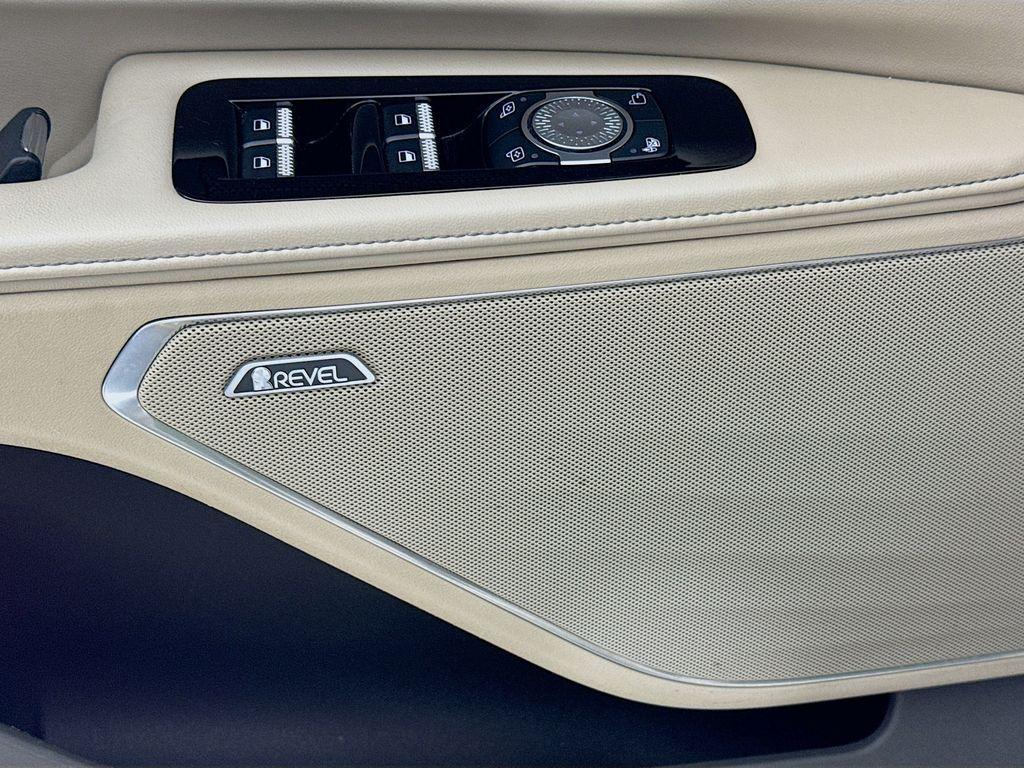 used 2024 Lincoln Nautilus car, priced at $41,391