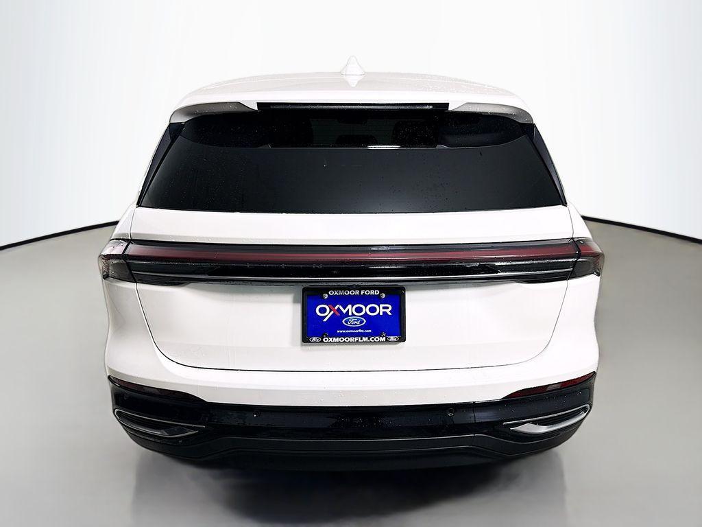 used 2024 Lincoln Nautilus car, priced at $41,391