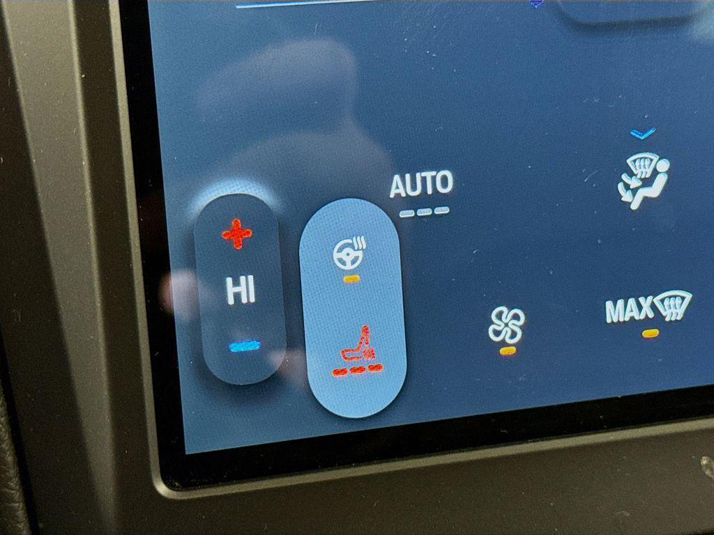 used 2022 Ford Edge car, priced at $24,750