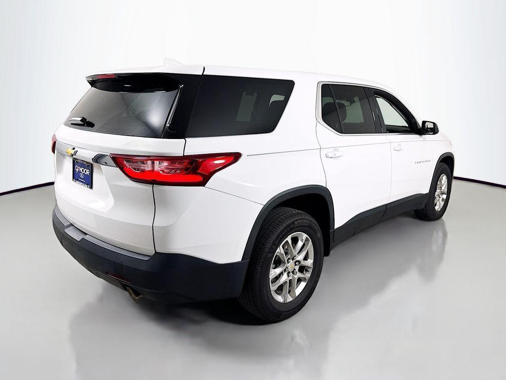 used 2021 Chevrolet Traverse car, priced at $20,000