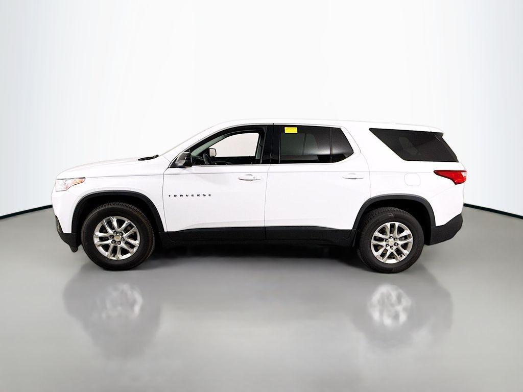 used 2021 Chevrolet Traverse car, priced at $20,000
