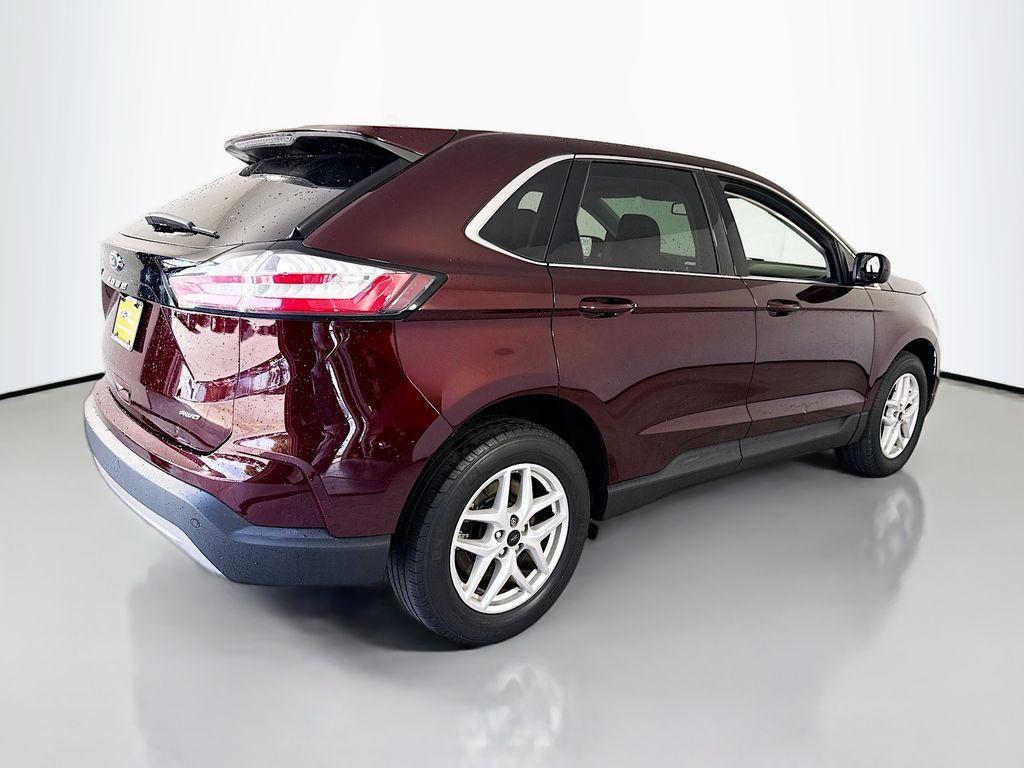 used 2024 Ford Edge car, priced at $29,500