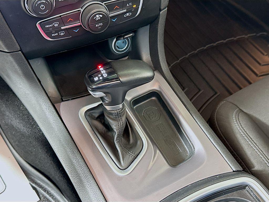 used 2022 Dodge Charger car, priced at $41,998