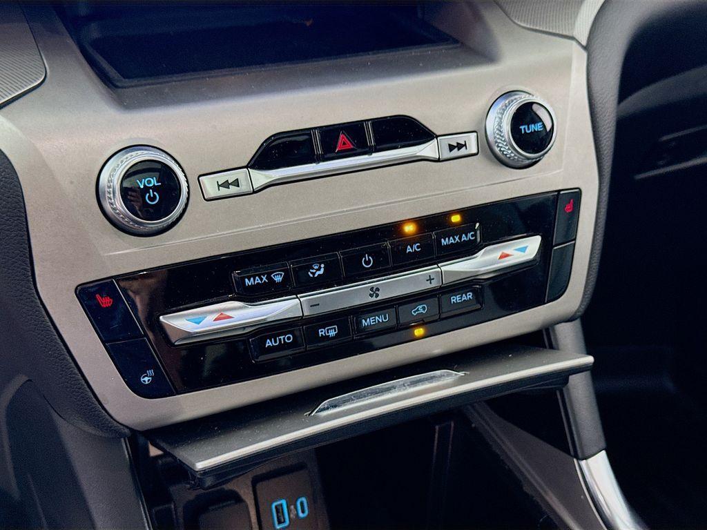 used 2023 Ford Explorer car, priced at $32,750