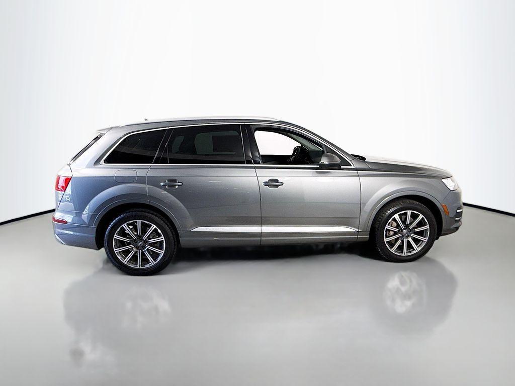 used 2017 Audi Q7 car, priced at $21,250