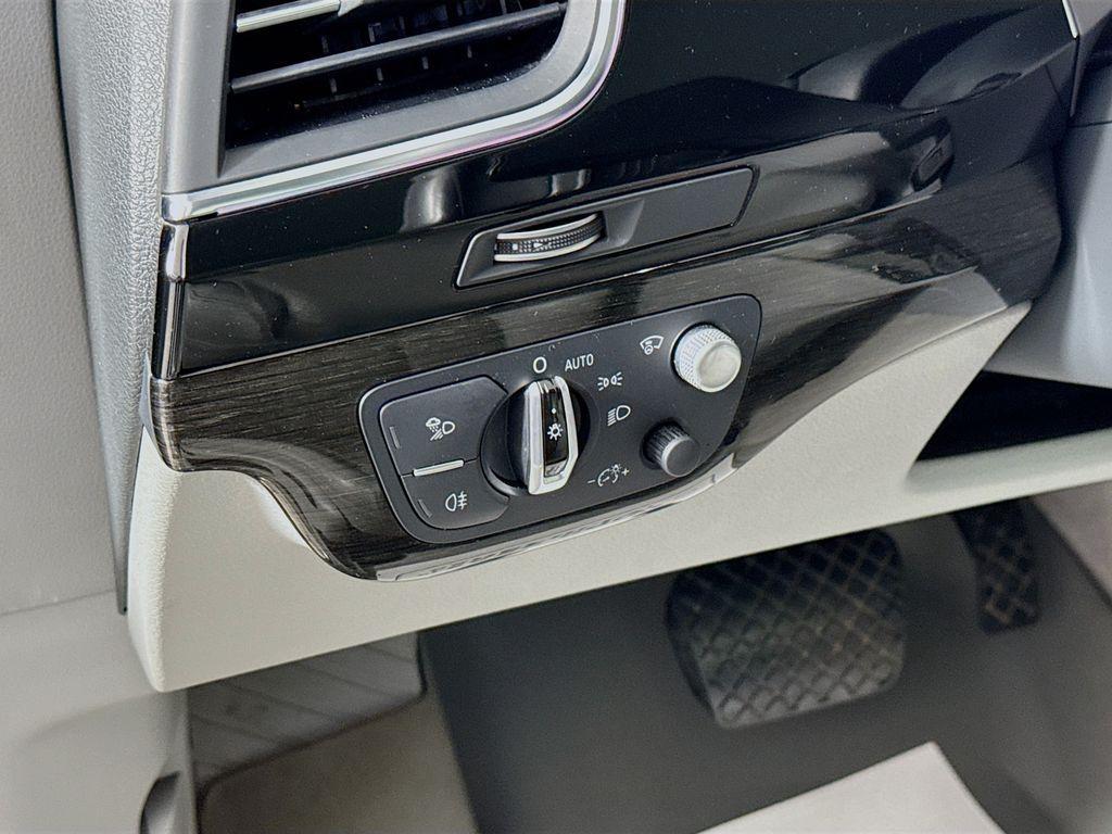 used 2017 Audi Q7 car, priced at $21,250
