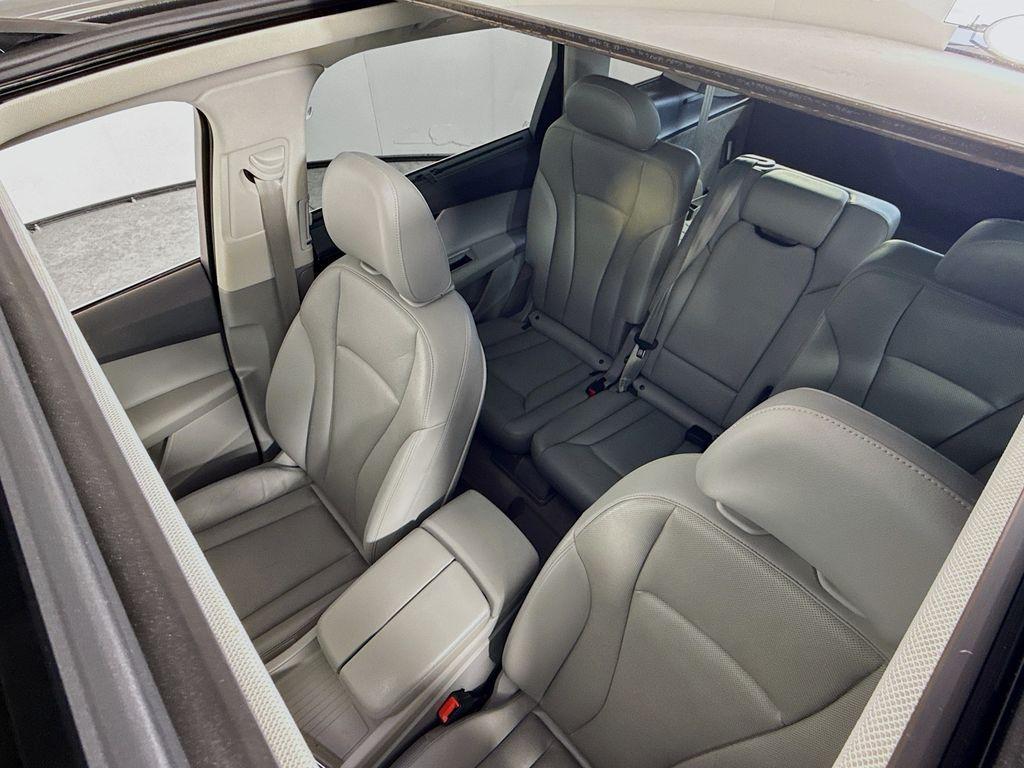 used 2017 Audi Q7 car, priced at $21,250