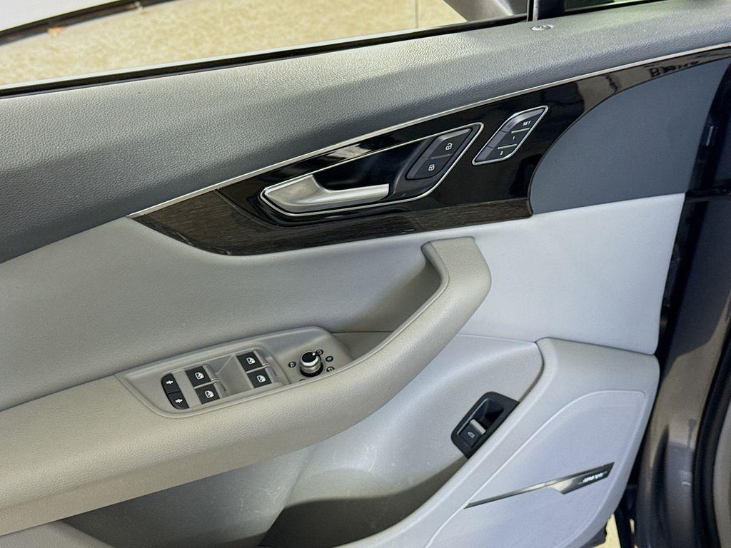 used 2017 Audi Q7 car, priced at $21,250