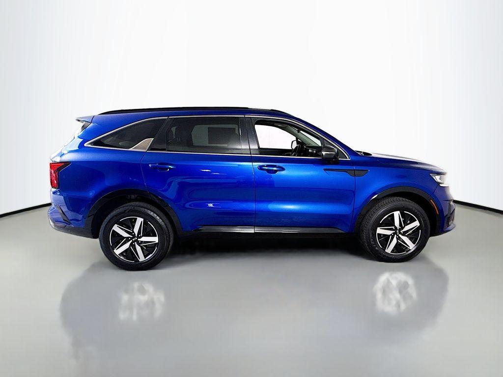 used 2021 Kia Sorento car, priced at $22,900