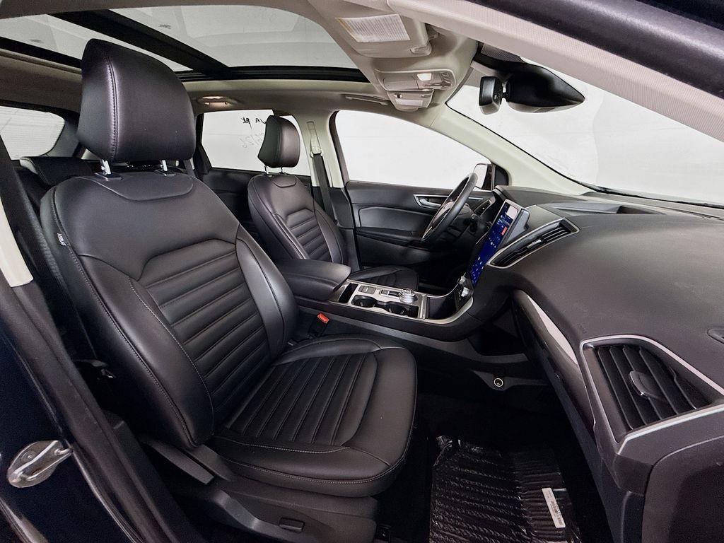 used 2024 Ford Edge car, priced at $28,250