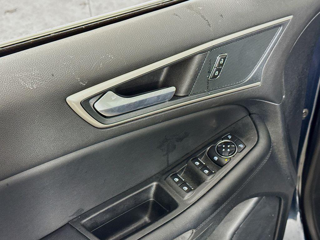 used 2024 Ford Edge car, priced at $29,250