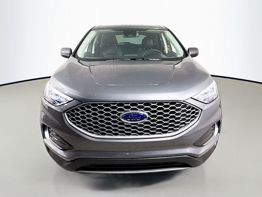 used 2024 Ford Edge car, priced at $27,499