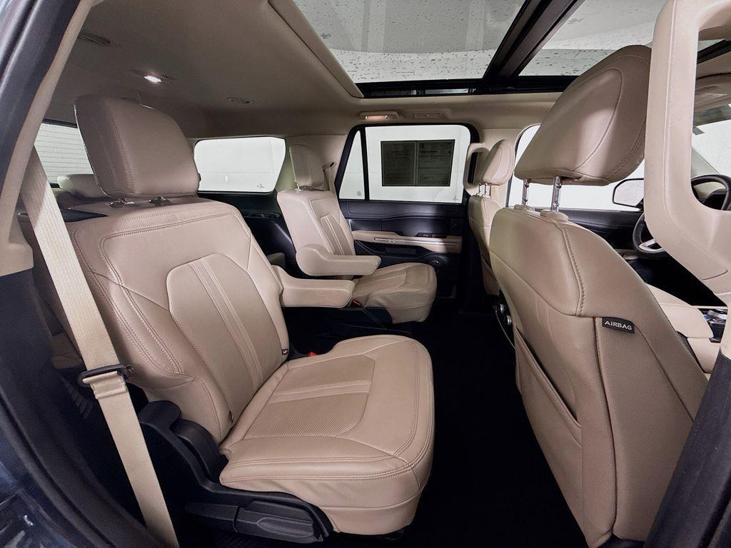 used 2023 Ford Expedition car, priced at $57,500