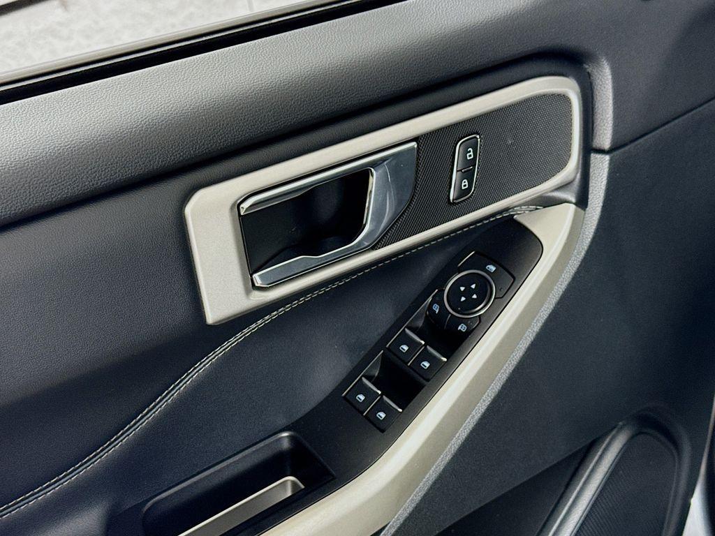 used 2021 Ford Explorer car, priced at $27,500