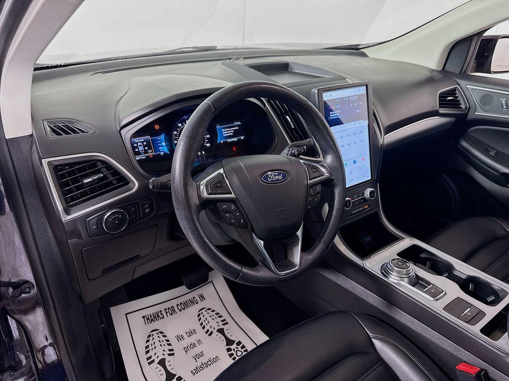 used 2022 Ford Edge car, priced at $27,900
