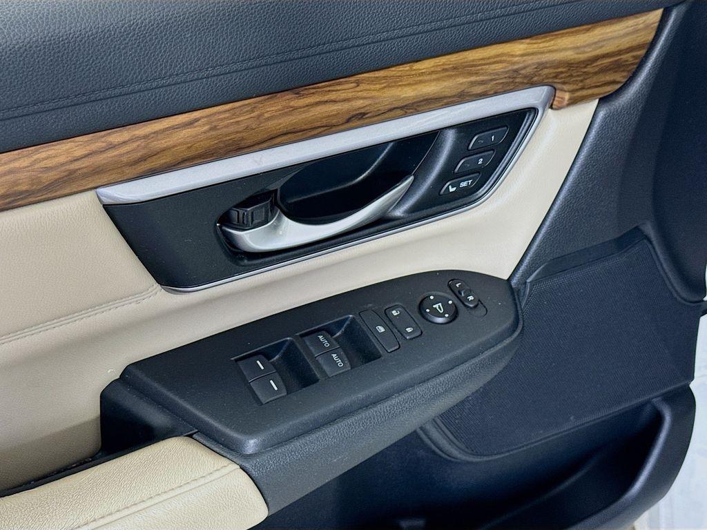 used 2017 Honda CR-V car, priced at $19,000