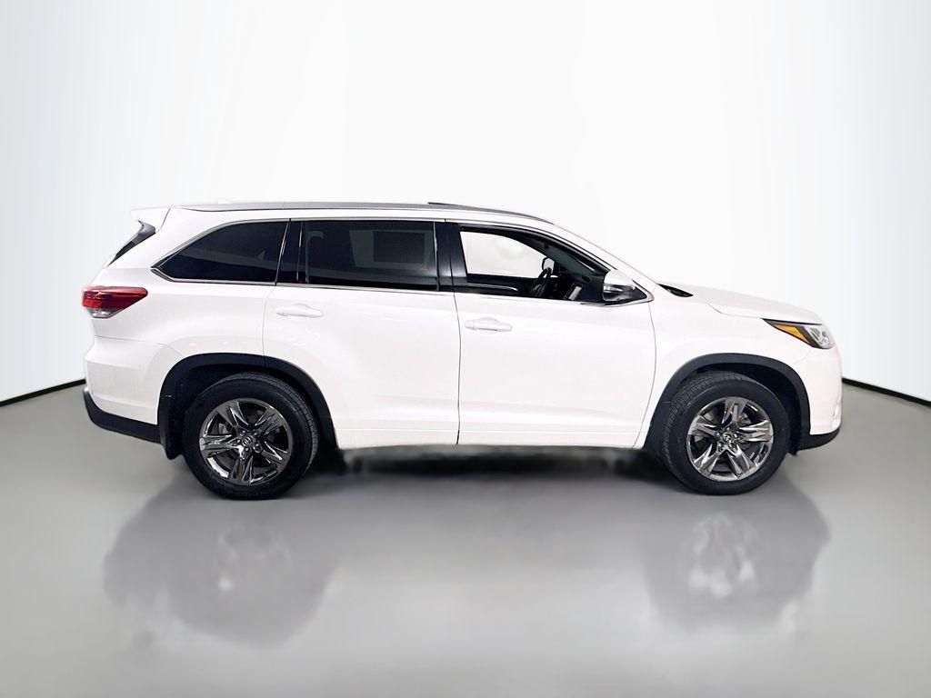 used 2019 Toyota Highlander car, priced at $25,000