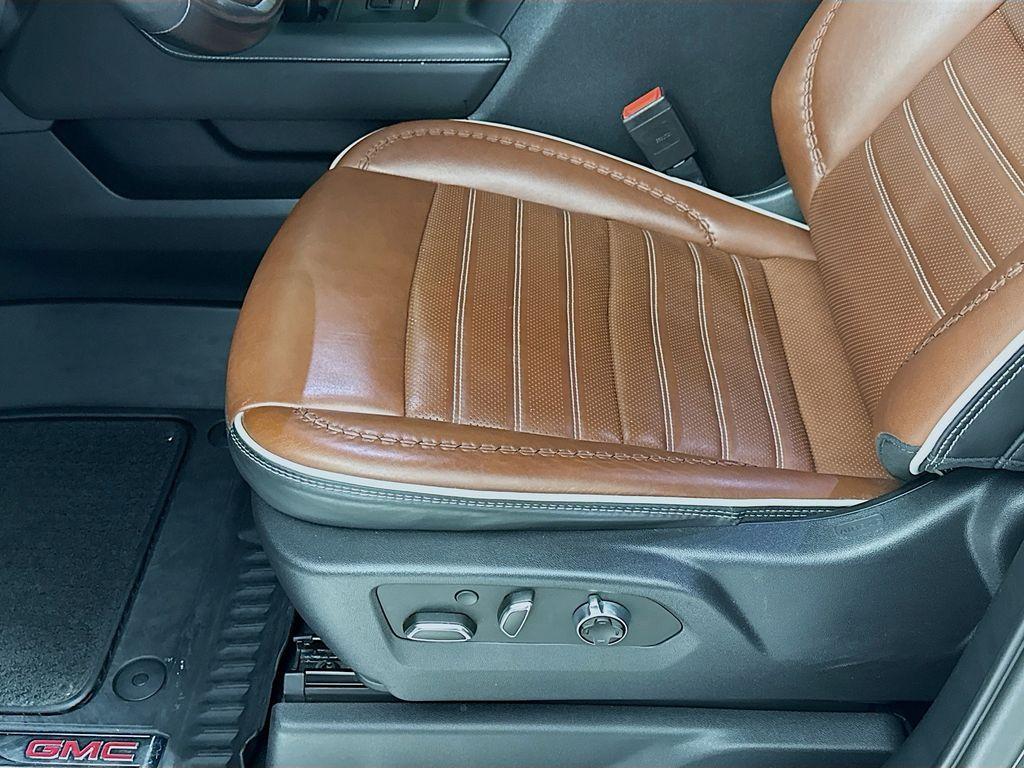 used 2023 GMC Sierra 1500 car, priced at $50,518