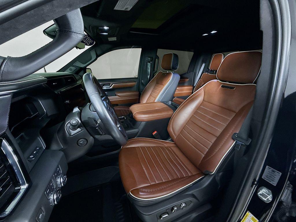 used 2023 GMC Sierra 1500 car, priced at $50,518