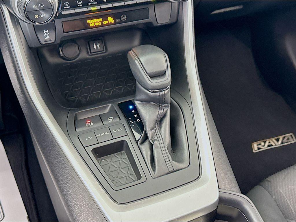 used 2019 Toyota RAV4 car, priced at $18,998