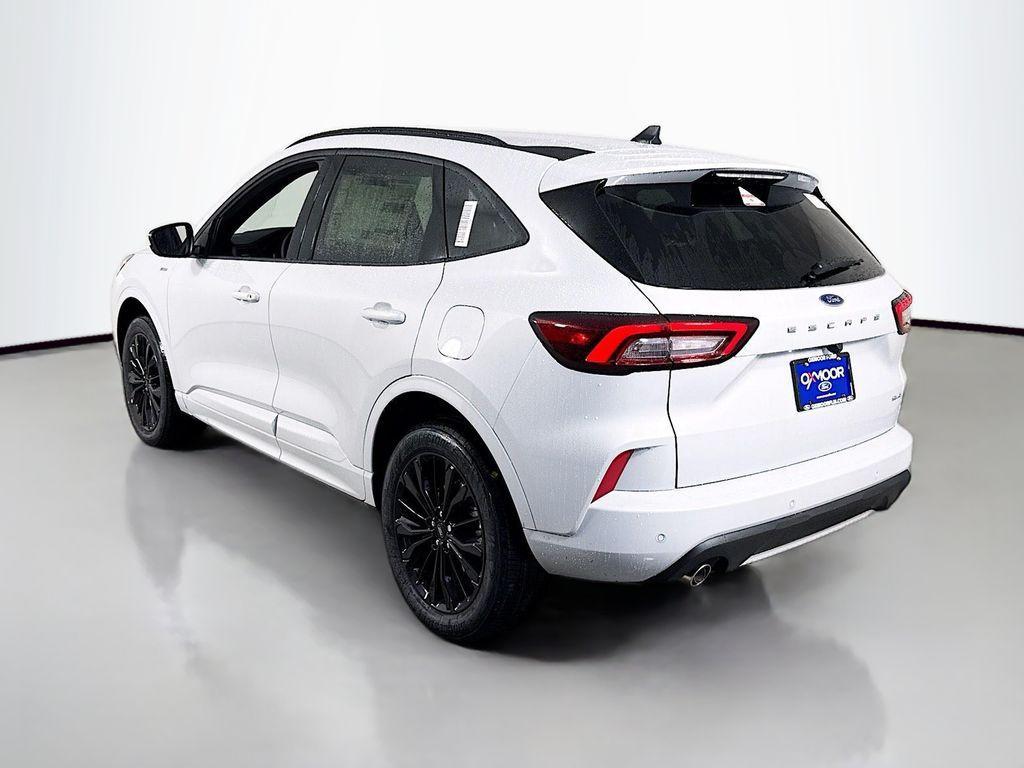new 2026 Ford Escape car, priced at $36,555