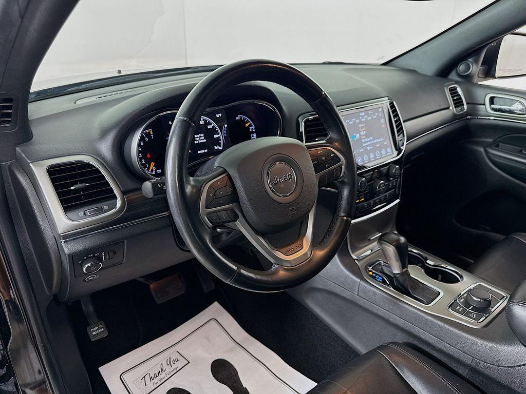 used 2022 Jeep Grand Cherokee WK car, priced at $29,500