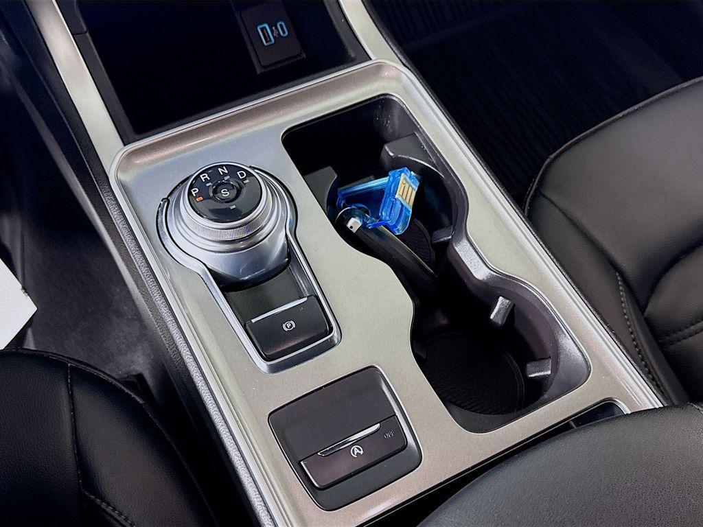 used 2023 Ford Edge car, priced at $28,500