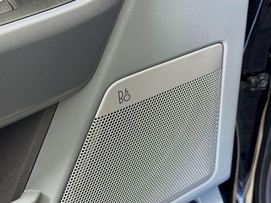 new 2025 Ford F-150 Lightning car, priced at $66,685