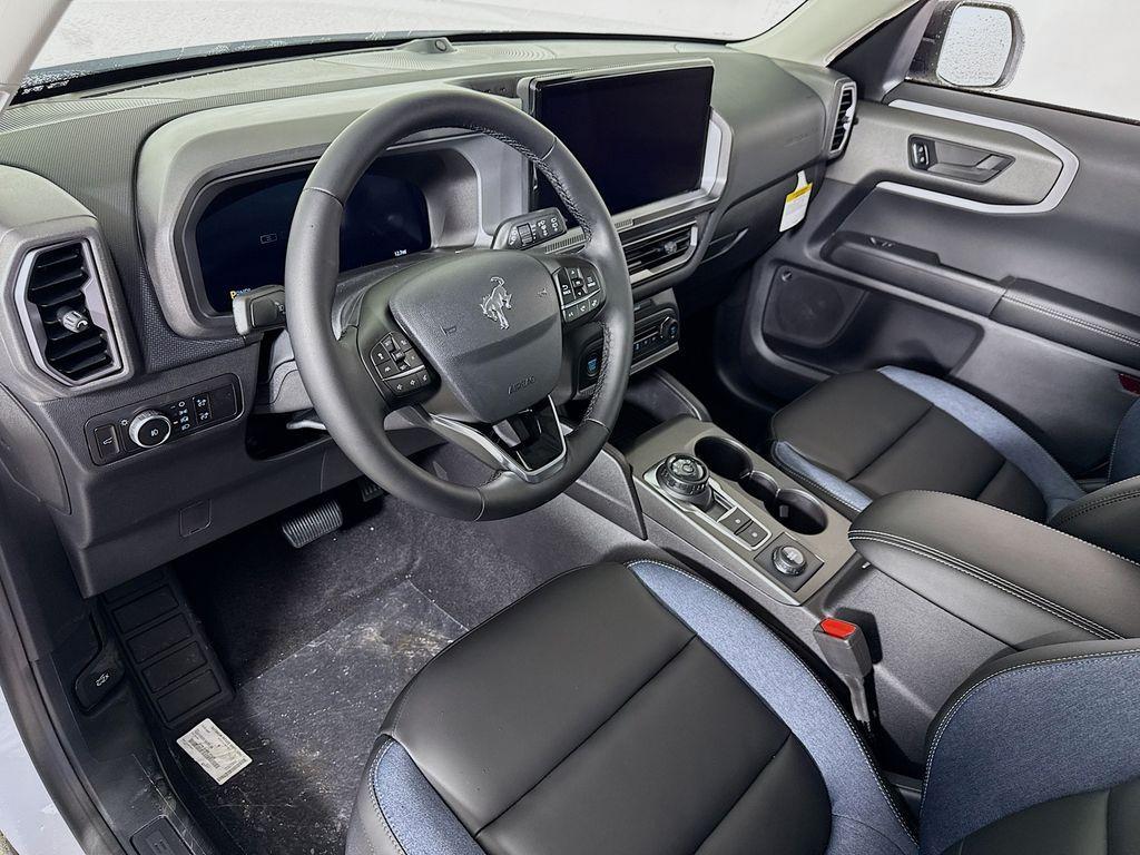 new 2025 Ford Bronco Sport car, priced at $37,665