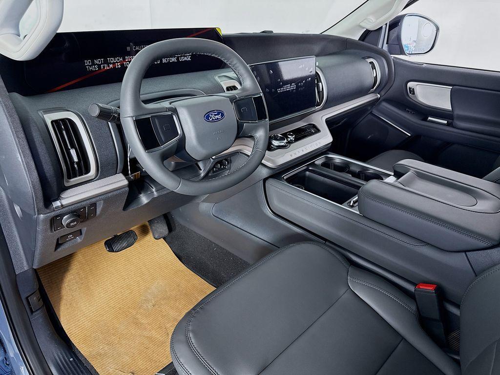 new 2026 Ford Expedition car, priced at $73,275