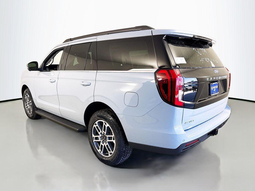 new 2026 Ford Expedition car, priced at $73,275
