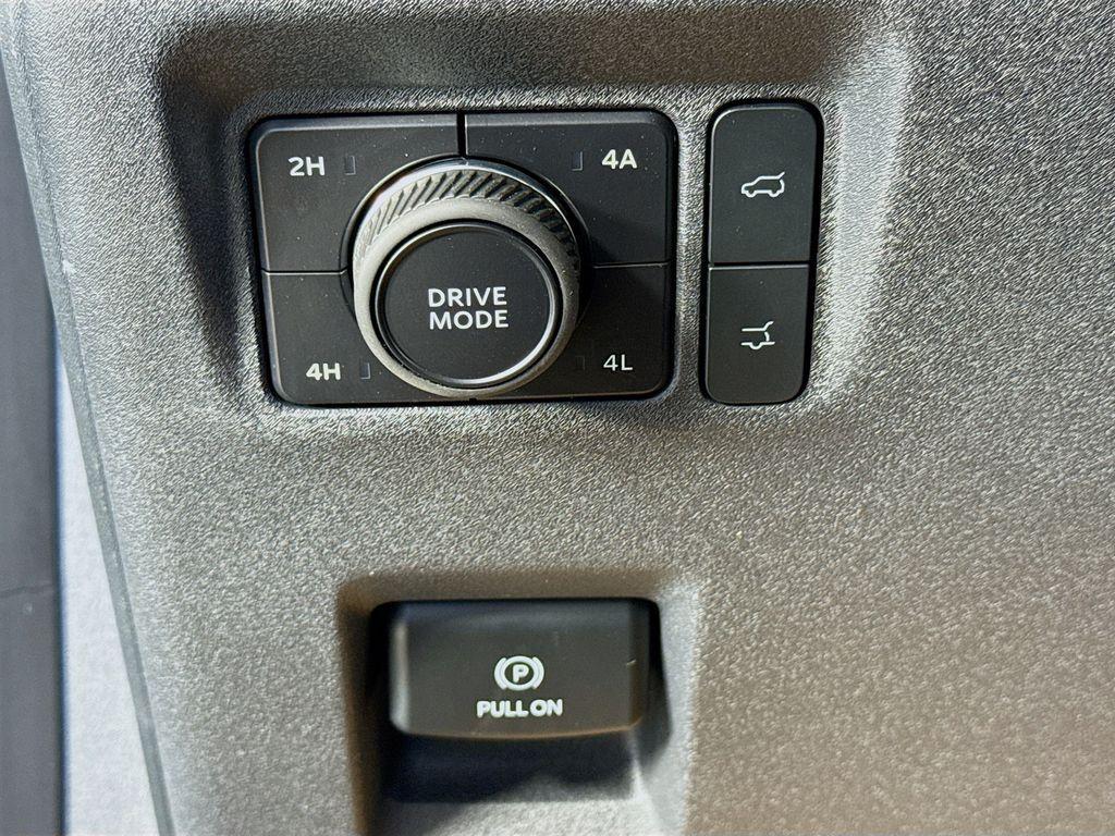 new 2026 Ford Expedition car, priced at $73,275