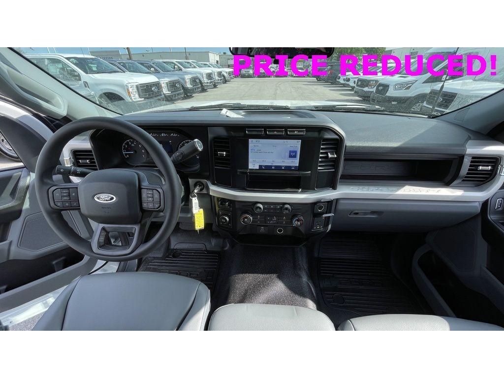 new 2023 Ford F-350 car, priced at $54,354