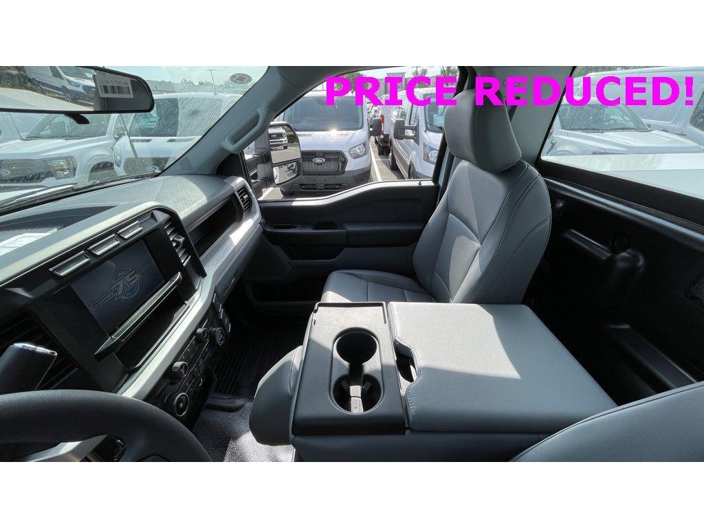 new 2023 Ford F-350 car, priced at $54,354