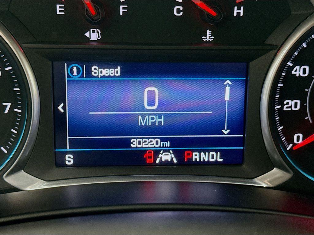 used 2022 Chevrolet Equinox car, priced at $20,500