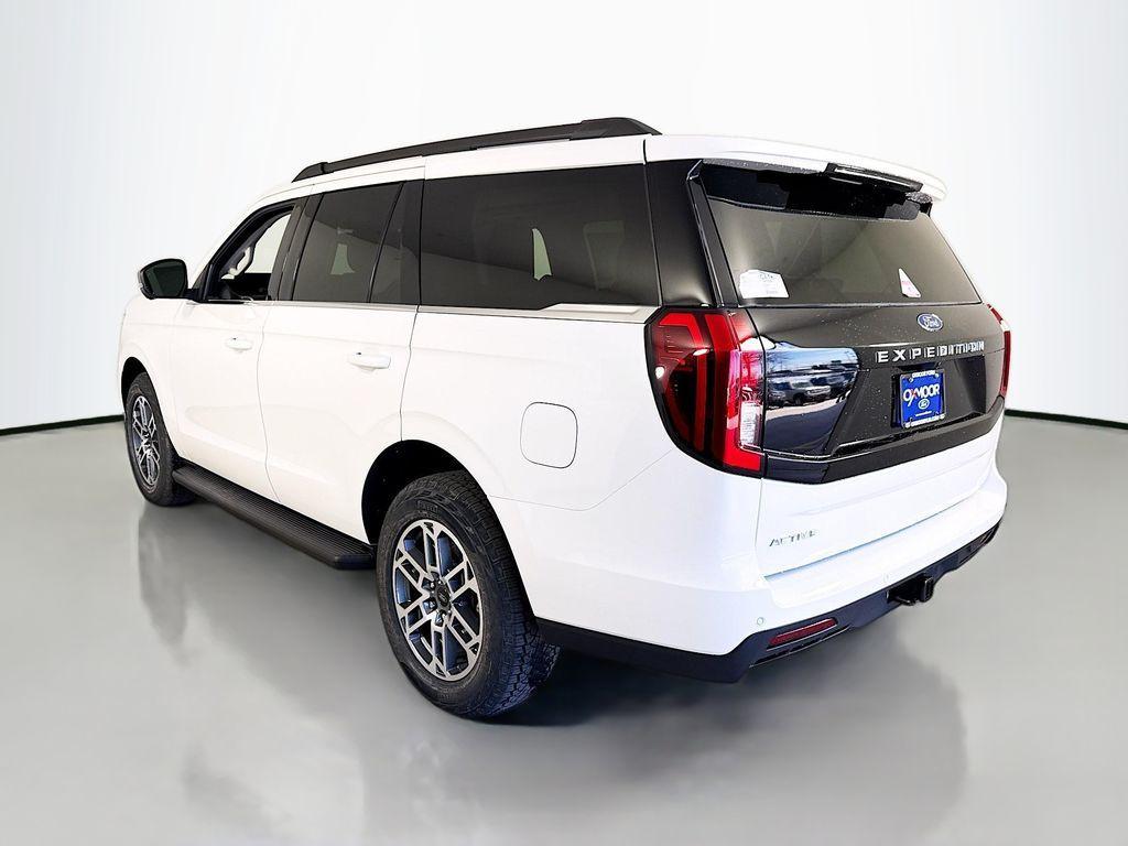 new 2026 Ford Expedition car, priced at $74,020