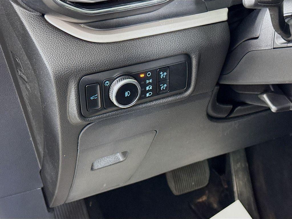 used 2024 Ford Explorer car, priced at $31,900