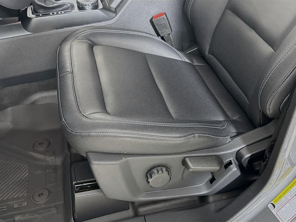 new 2025 Ford Bronco car, priced at $57,666