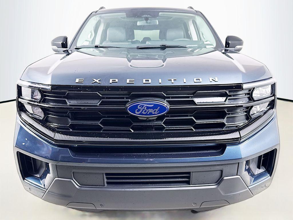 new 2026 Ford Expedition Max car, priced at $75,720