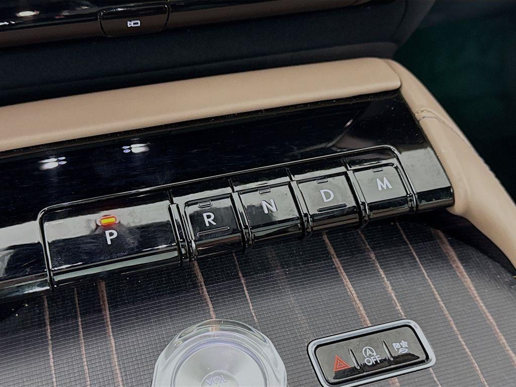 used 2025 Lincoln Navigator car, priced at $106,750