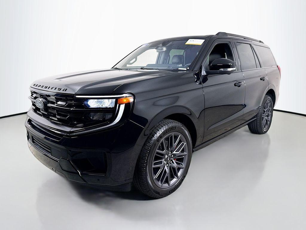 used 2025 Ford Expedition car, priced at $81,750